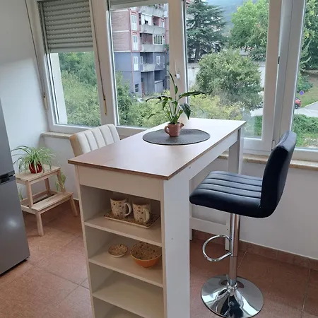 Apartman Lili - 2 Bedroom In Center *